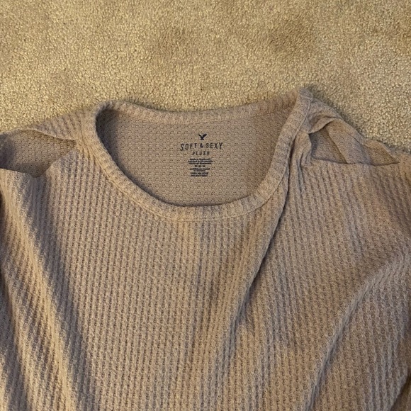 American Eagle sweater - Picture 4 of 4